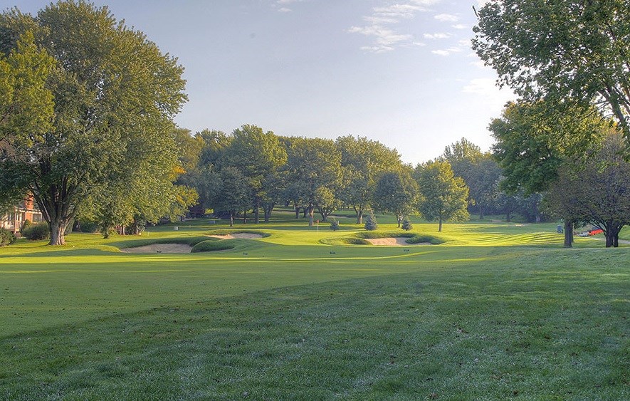 Oak Hills Country Club in Omaha, NE Presented by BestOutings