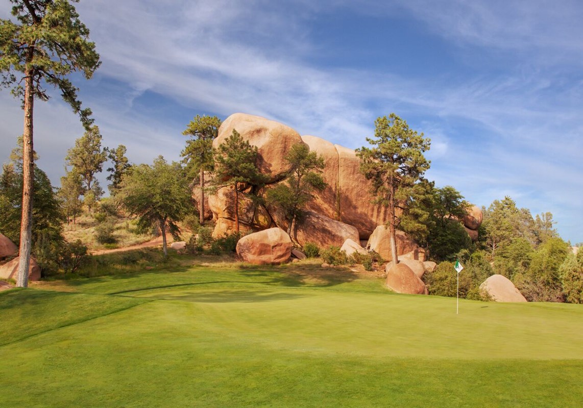 Twosome at The Rim Golf Club