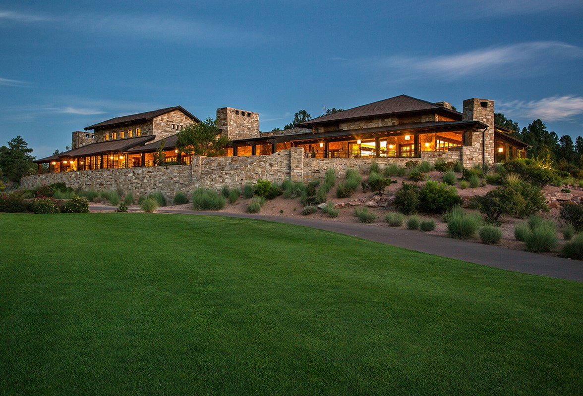 Twosome at The Rim Golf Club
